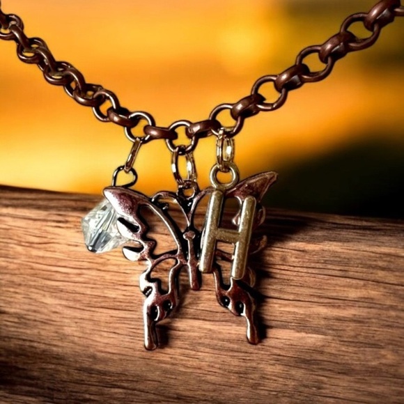 Harry Styles inspired butterfly Initial H and crystal necklace - Picture 5 of 15